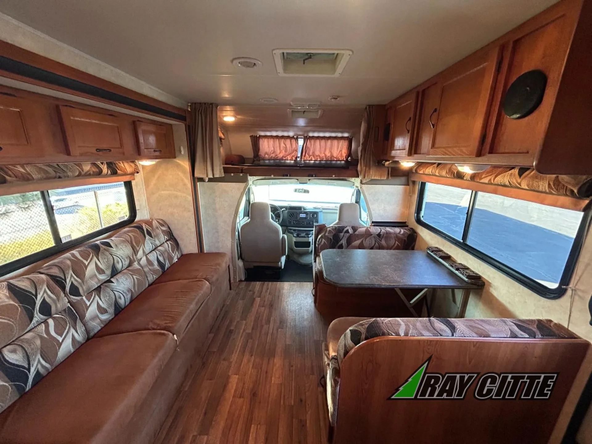 2012 Coachmen Freelander 29QB - Photo 3