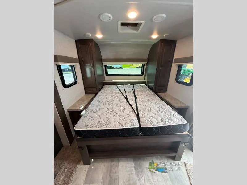 2021 Forest River Rockwood Mini Lite 2507S - Photo 4