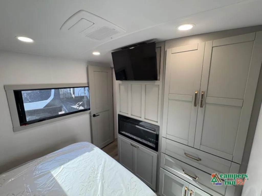 2026 Brinkley Model Z 297, Photos photo 31