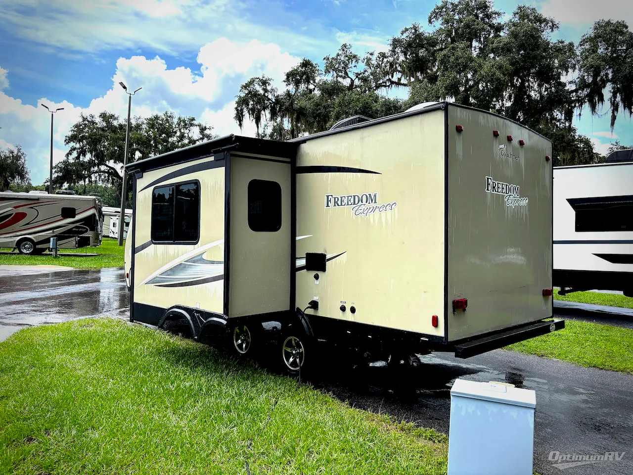 2017 Coachmen Freedom Express LTZ 231RBDS - Photo 4