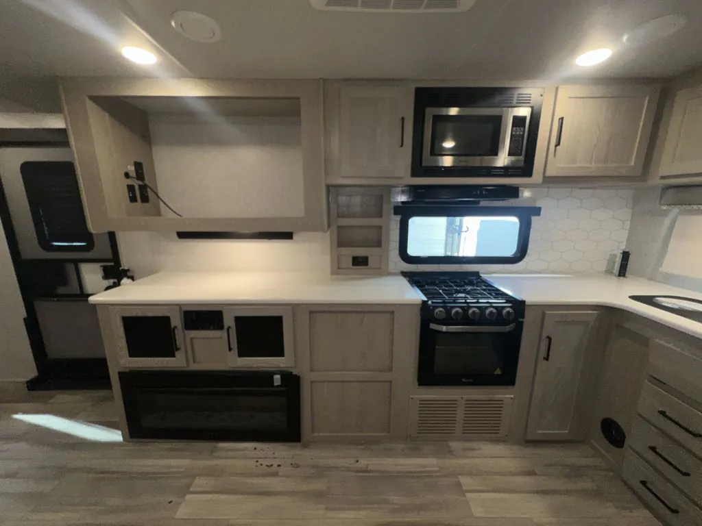 2021 Forest River Flagstaff Super Lite 29RKSW, Photos photo 11