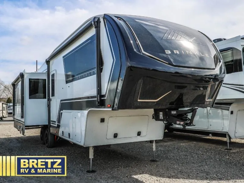 2026 Brinkley Model Z 2900 - Photo 2