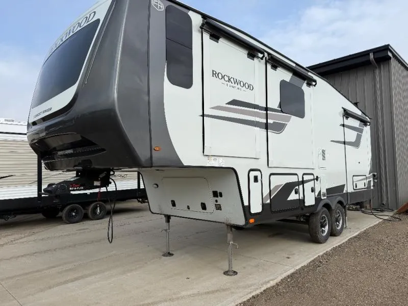 2026 Forest River Rockwood Signature 290SFK - Photo 3