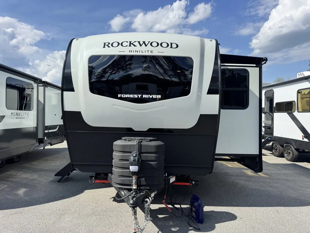 2026 Forest River Rockwood Mini Lite 2506FK - Photo 3