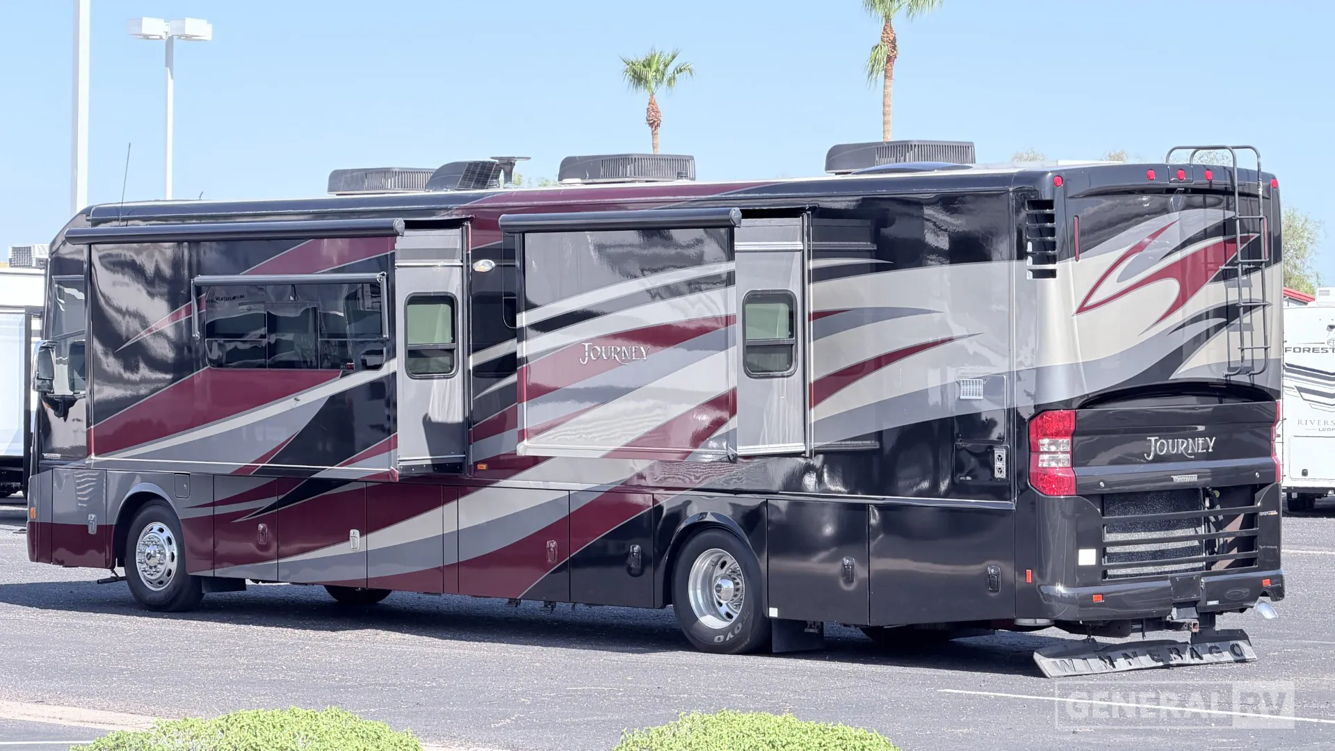 2015 Winnebago Journey 40R - Photo 4