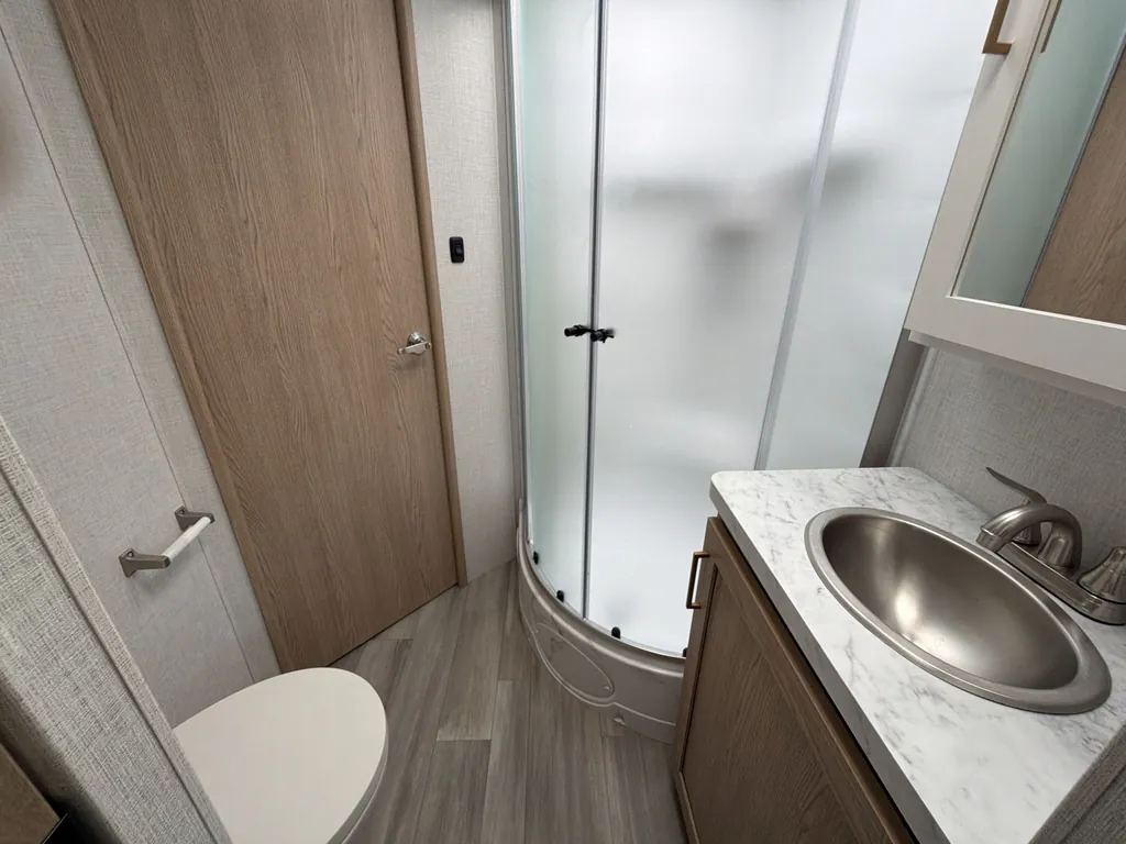 2027 Thor Motor Coach Freedom Elite 31FE, Photos photo 16