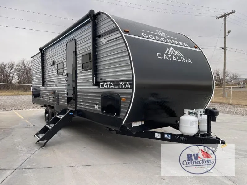 2026 Coachmen Catalina Summit Series 8 261BHS - Photo 2