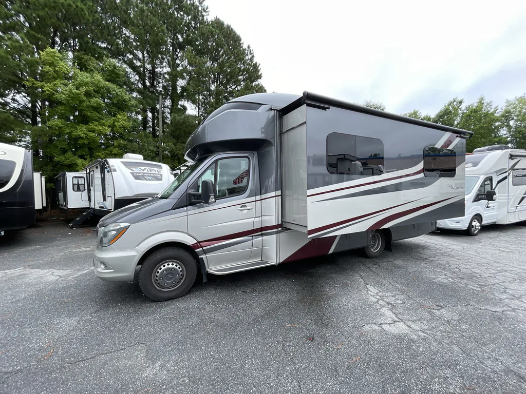2019 Tiffin Wayfarer 24 FW, Photos photo 26
