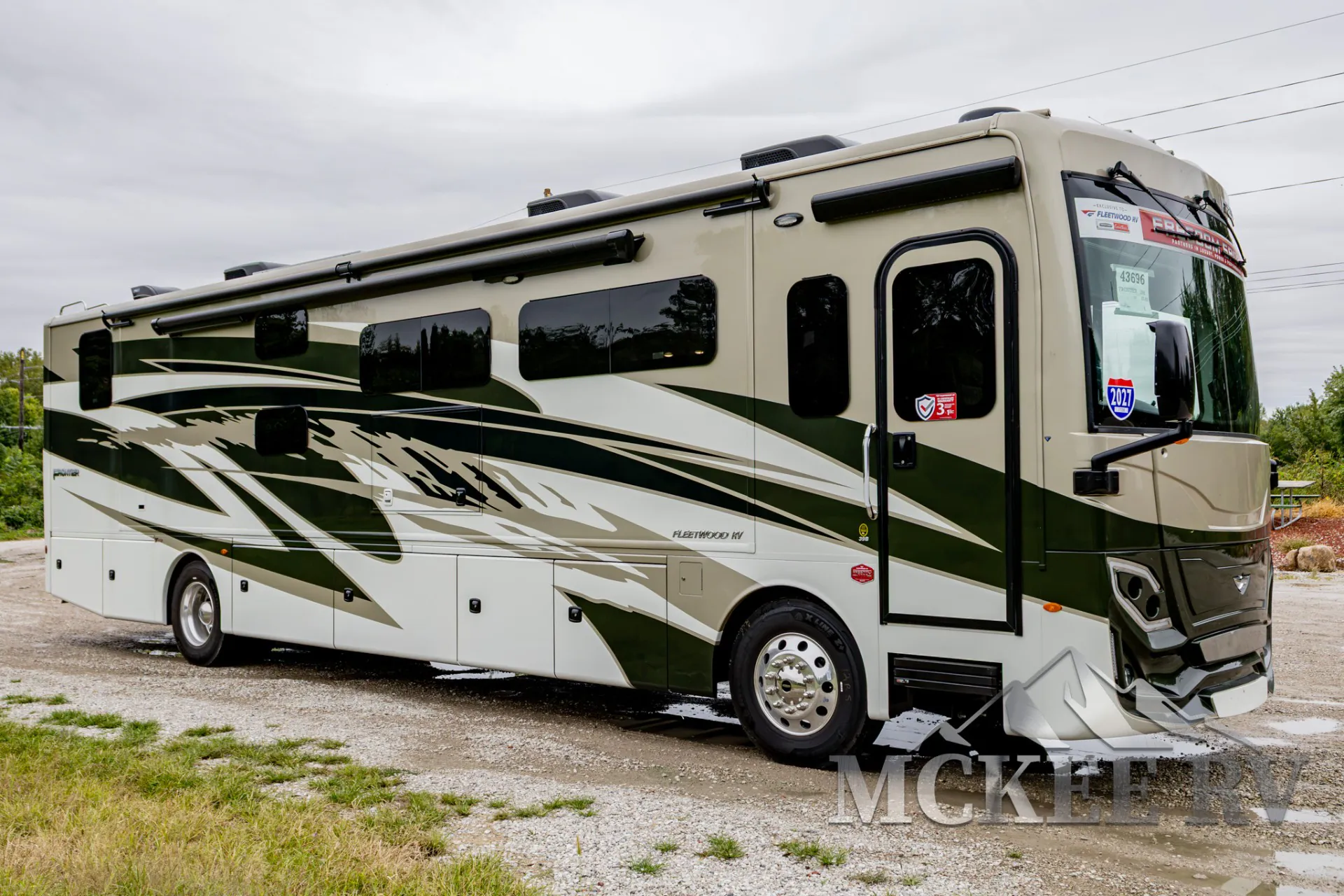 2027 Fleetwood Frontier 39B - Photo 2