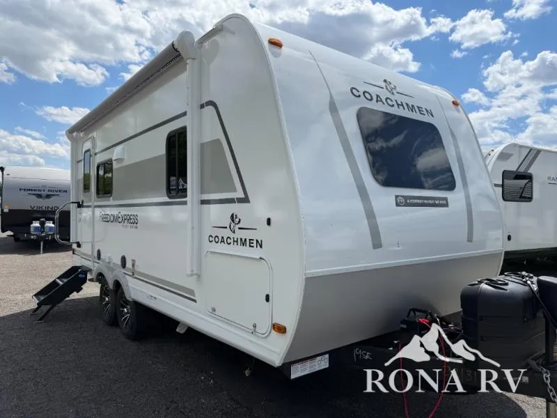 2026 Coachmen Freedom Express Select 19SE - Photo 2