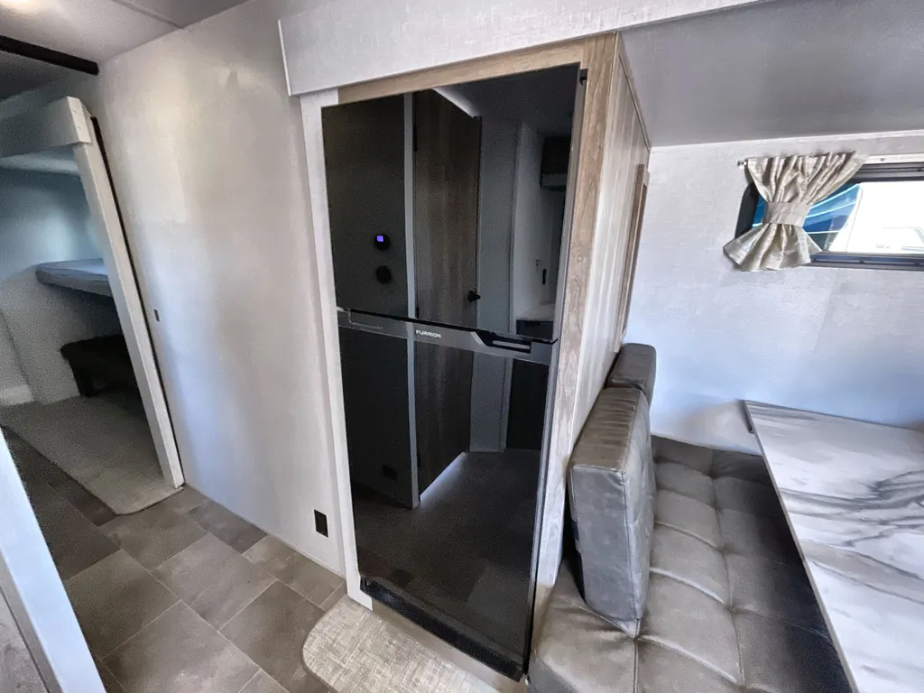 2026 Forest River Airelume 325, Photos photo 8
