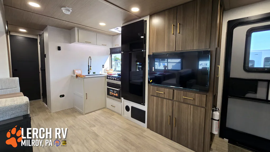 2027 Forest River Vibe 2900KB, Photos photo 13