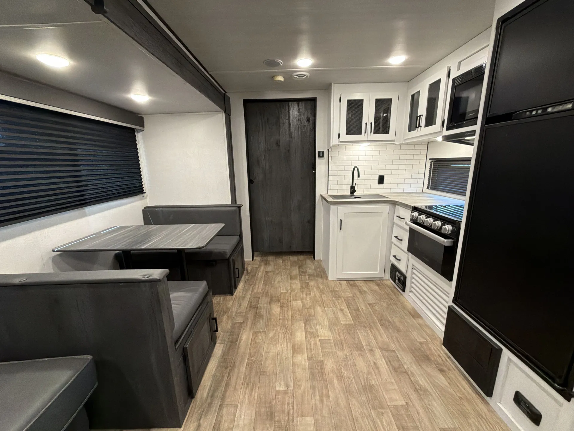 2024 Keystone Hideout 24RBSWE — living area main