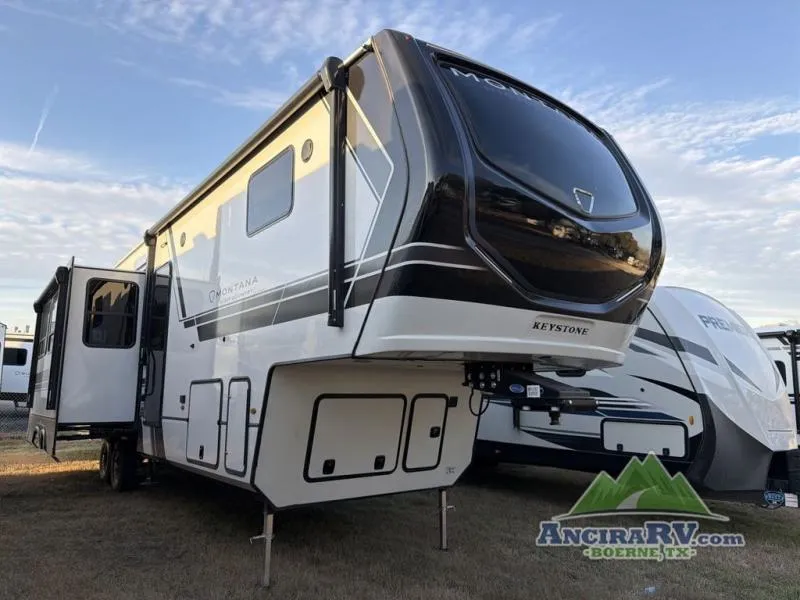 2026 Keystone Montana High Country 351BH - Photo 4