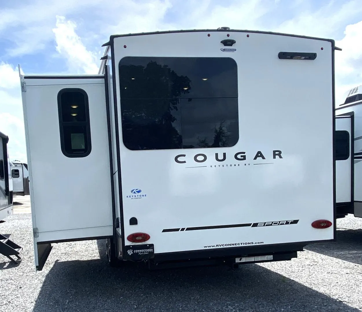 2025 Keystone Cougar Sport 2400RE - Photo 4