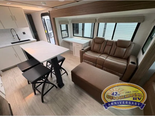 2026 Forest River Vibe 2800RL - Photo 3