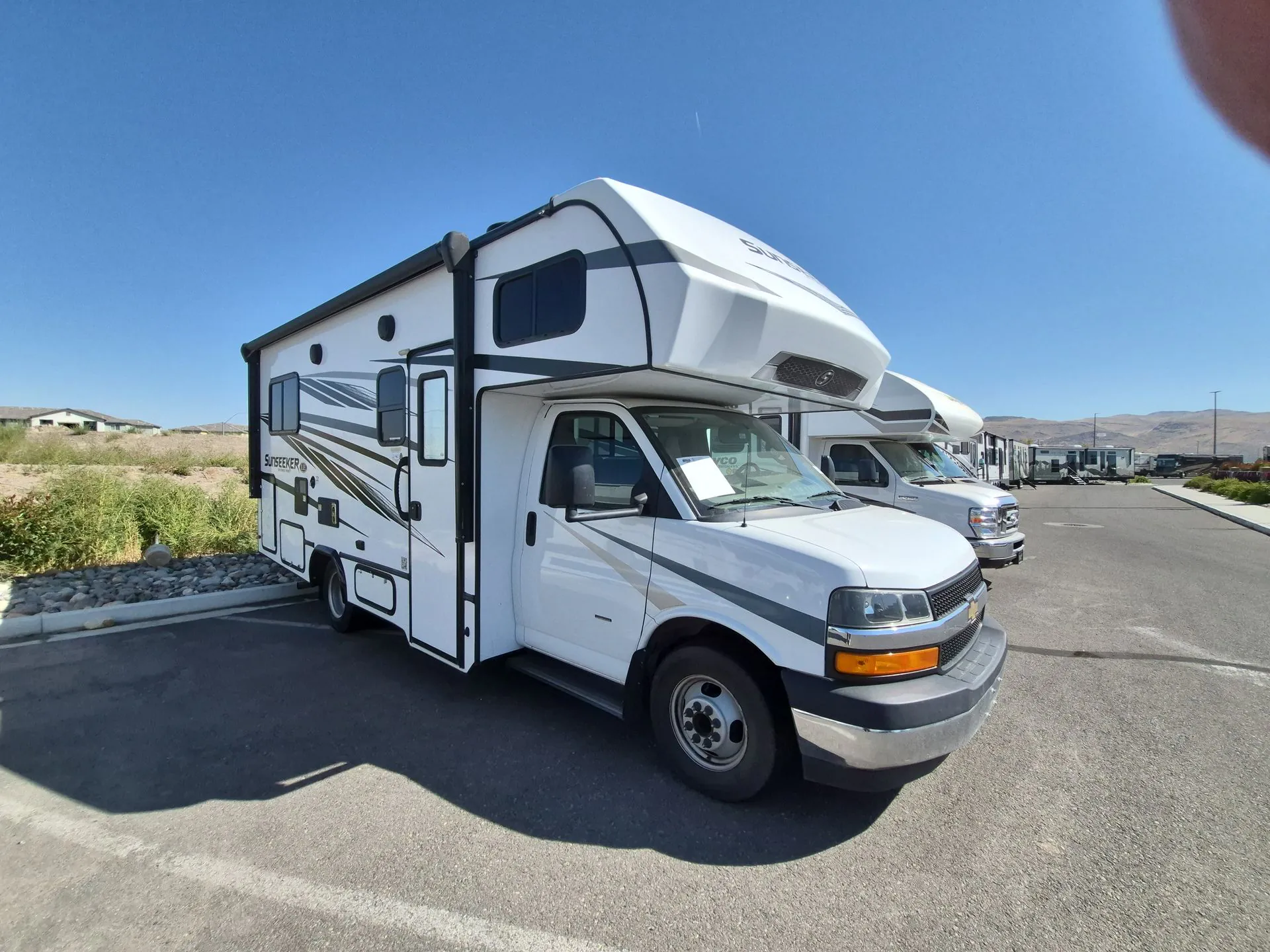 2023 Forest River Sunseeker 2350 LE - Photo 3