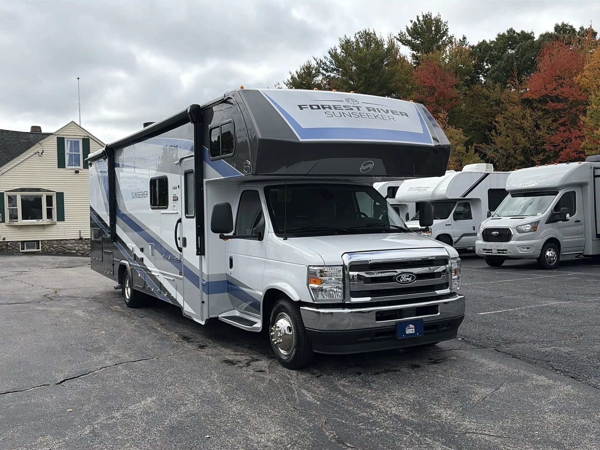 2027 Forest River Sunseeker 3010DS