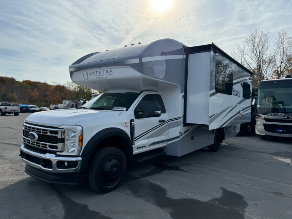 2025 Entegra Coach Esteem XL 30M - Photo 3