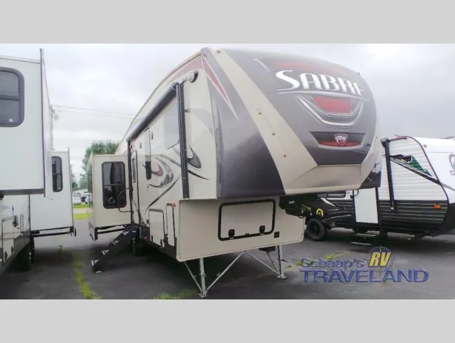 2015 Palomino Sabre 32CKTS - Main photo