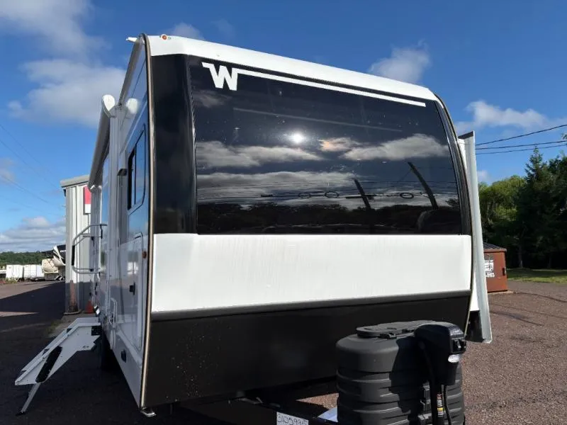 2027 Winnebago Thrive 26FKD - Photo 3
