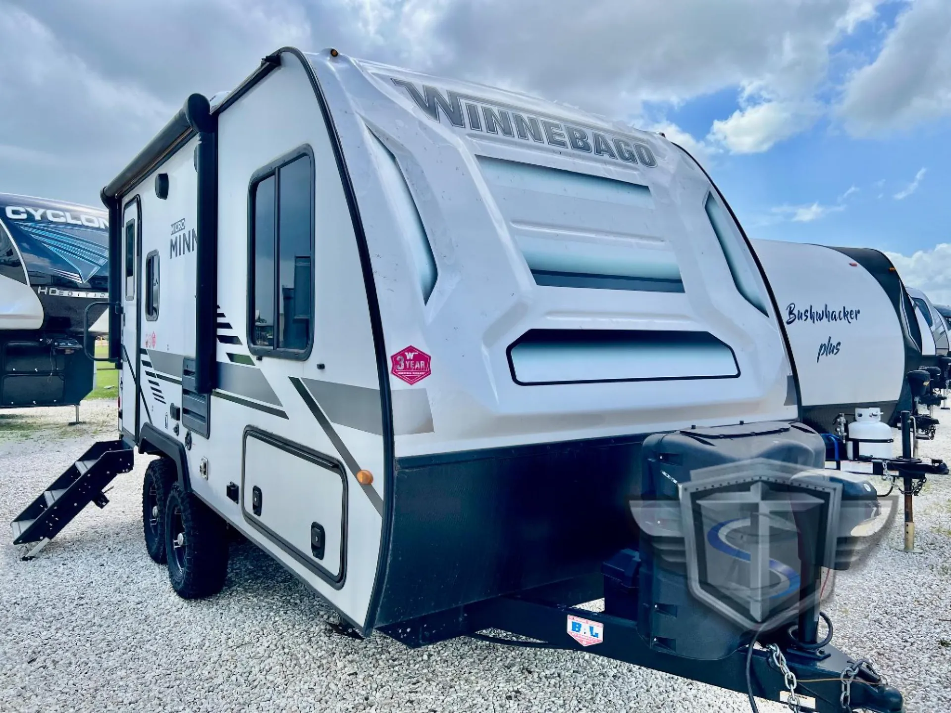 2022 Winnebago Micro Minnie 1808FBS - Photo 2