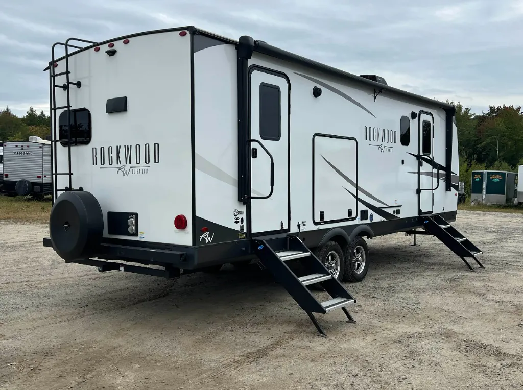 2025 Forest River Rockwood Ultra Lite 2614BS, Photos photo 16