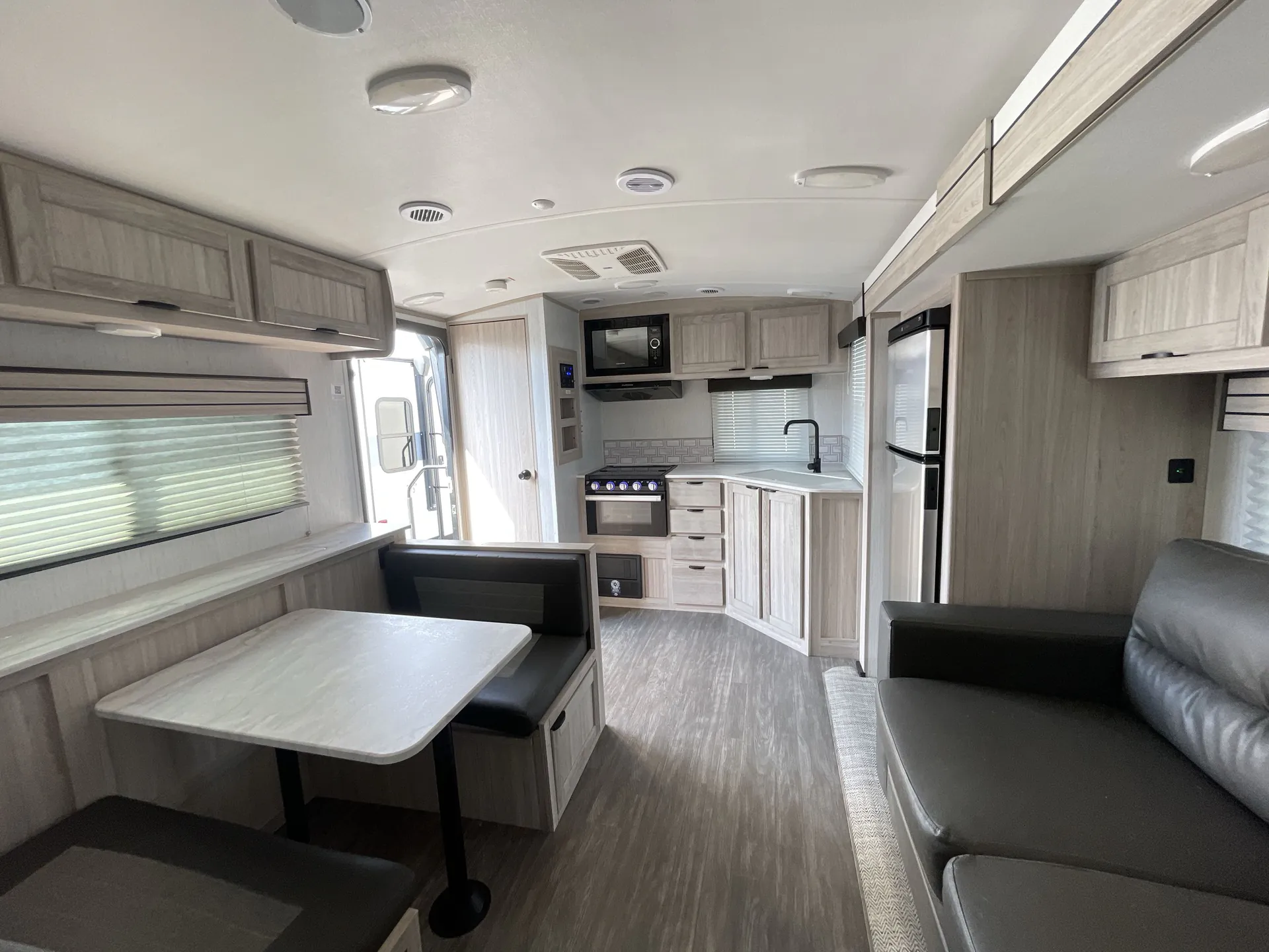 2023 Cruiser RV Shadow Cruiser 248RKS — living area main