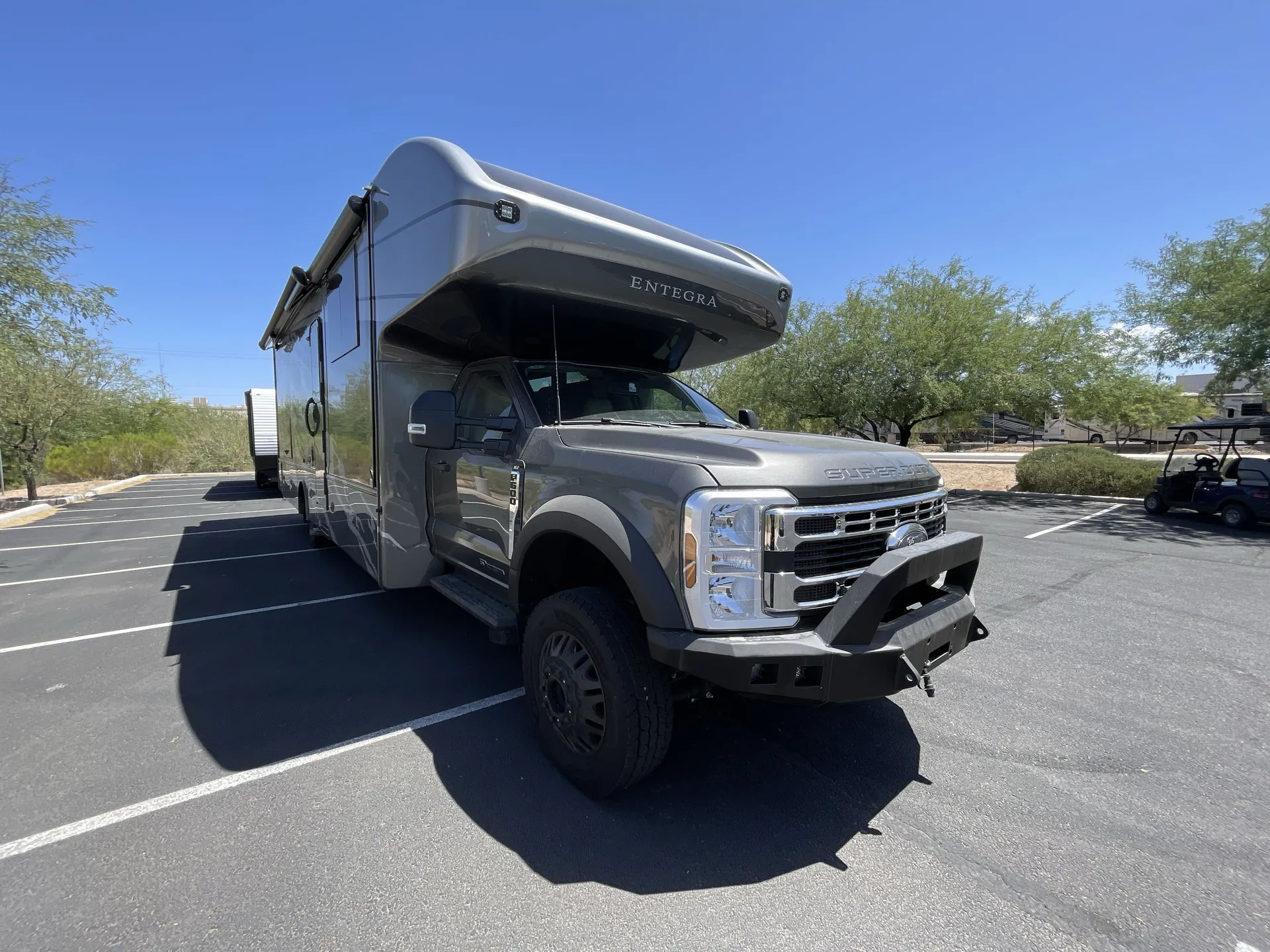 2025 Entegra Coach Accolade XT 35L - Photo 2