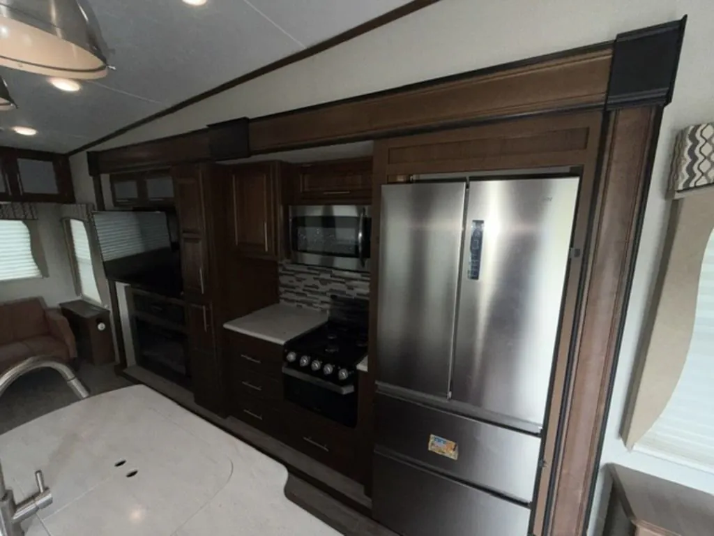 2019 Forest River Wildcat 32WB, Photos photo 14