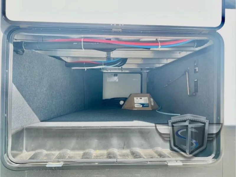 2023 Shasta RVs Phoenix 298RLS - Photo 3