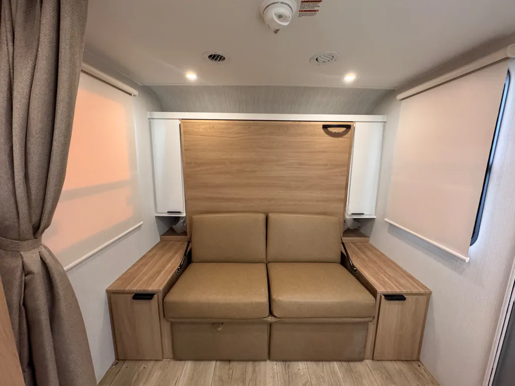 2027 Winnebago Micro Minnie 2108DS, Photos photo 16