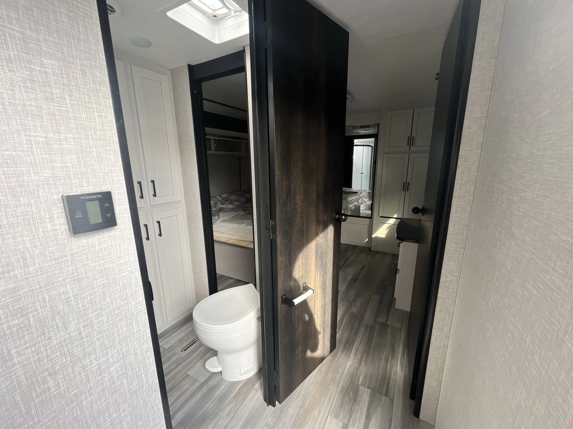 2024 Jayco Jay Flight 340RLK - Photo 3