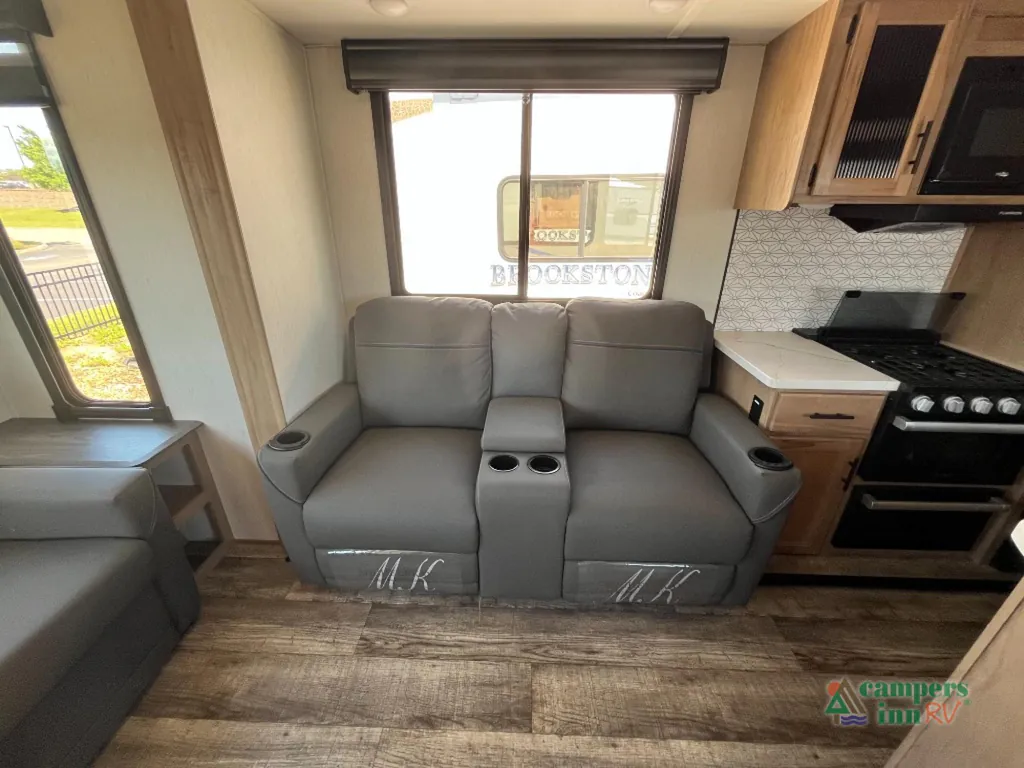2023 Forest River Cherokee Arctic Wolf 3550 SUITE, Photos photo 21
