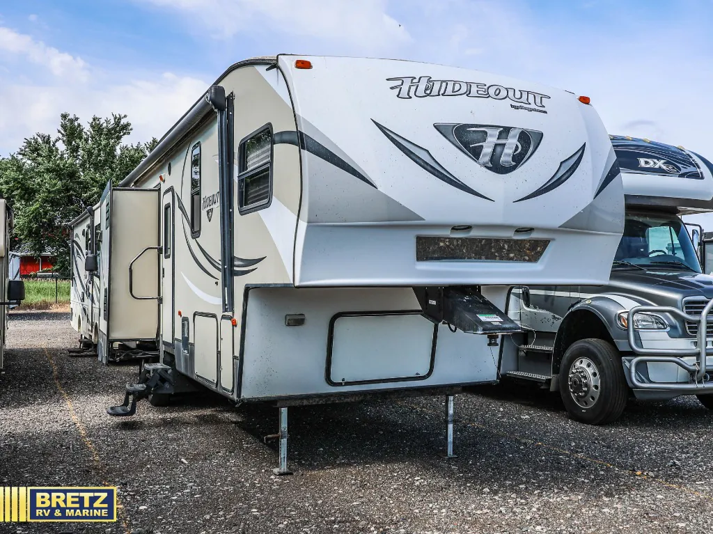 2015 Keystone RV Hideout 298BHDS - Main photo