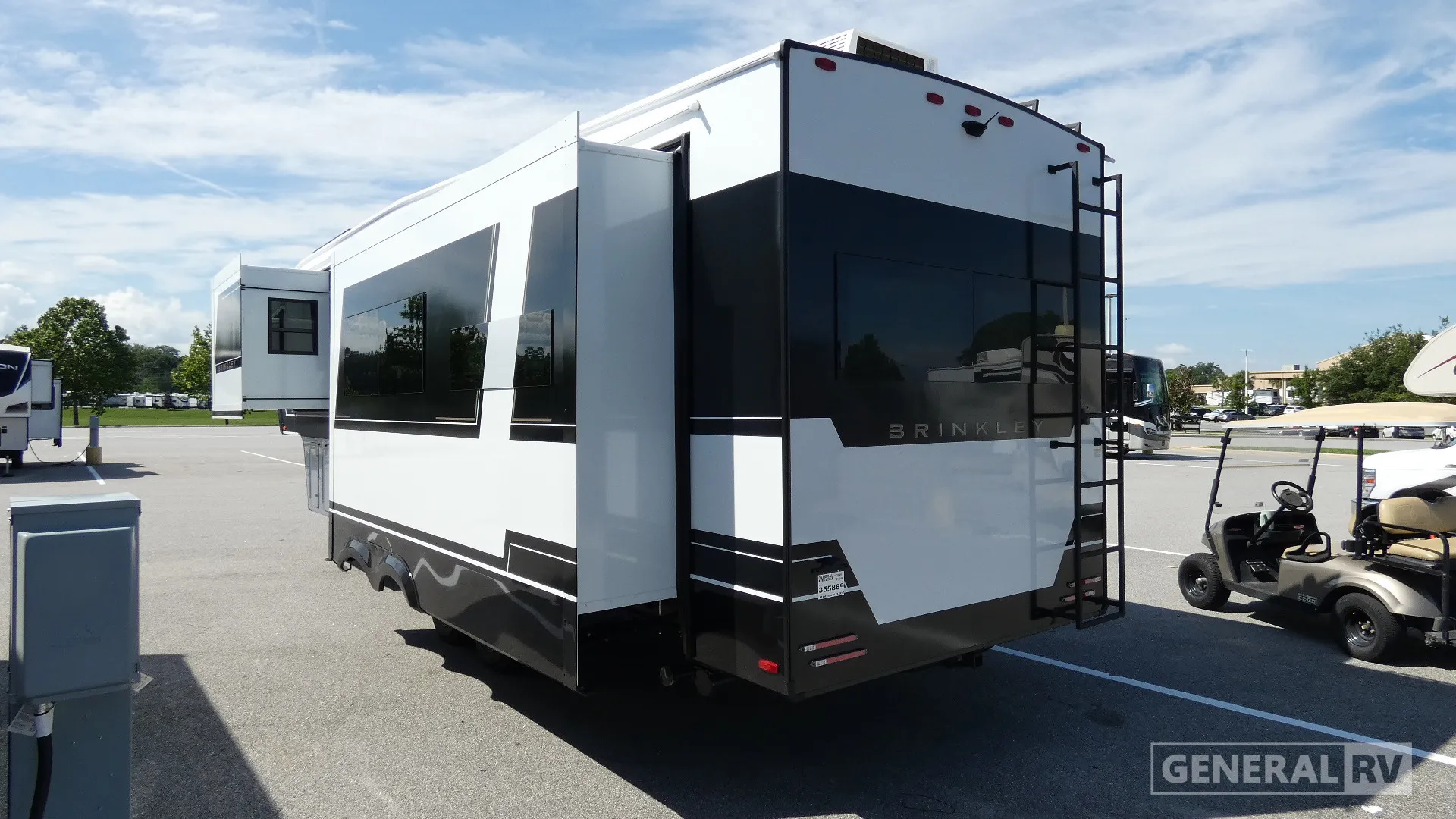 2027 Brinkley Model Z 3200 - Photo 4