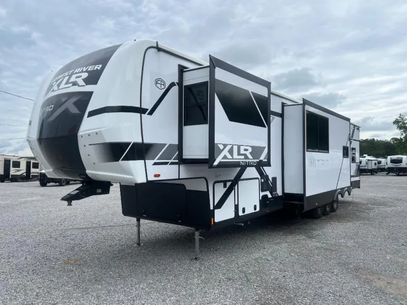 2025 Forest River XLR Nitro 40BAR13 - Photo 4