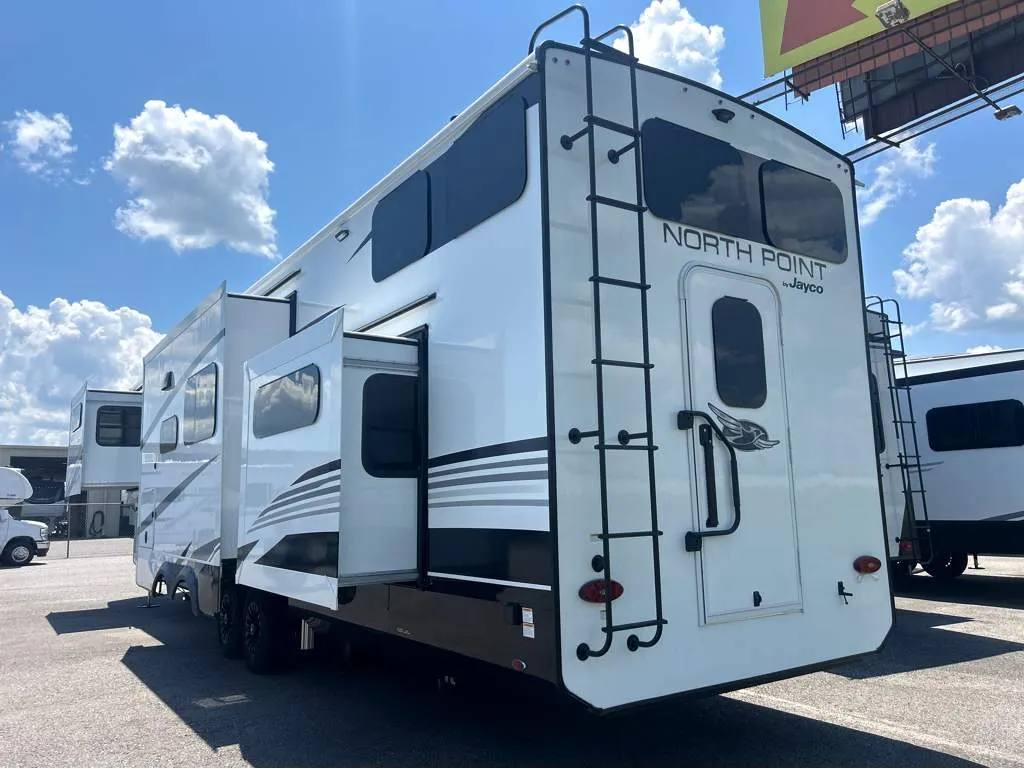 2026 Jayco North Point 390CKDS - Photo 4