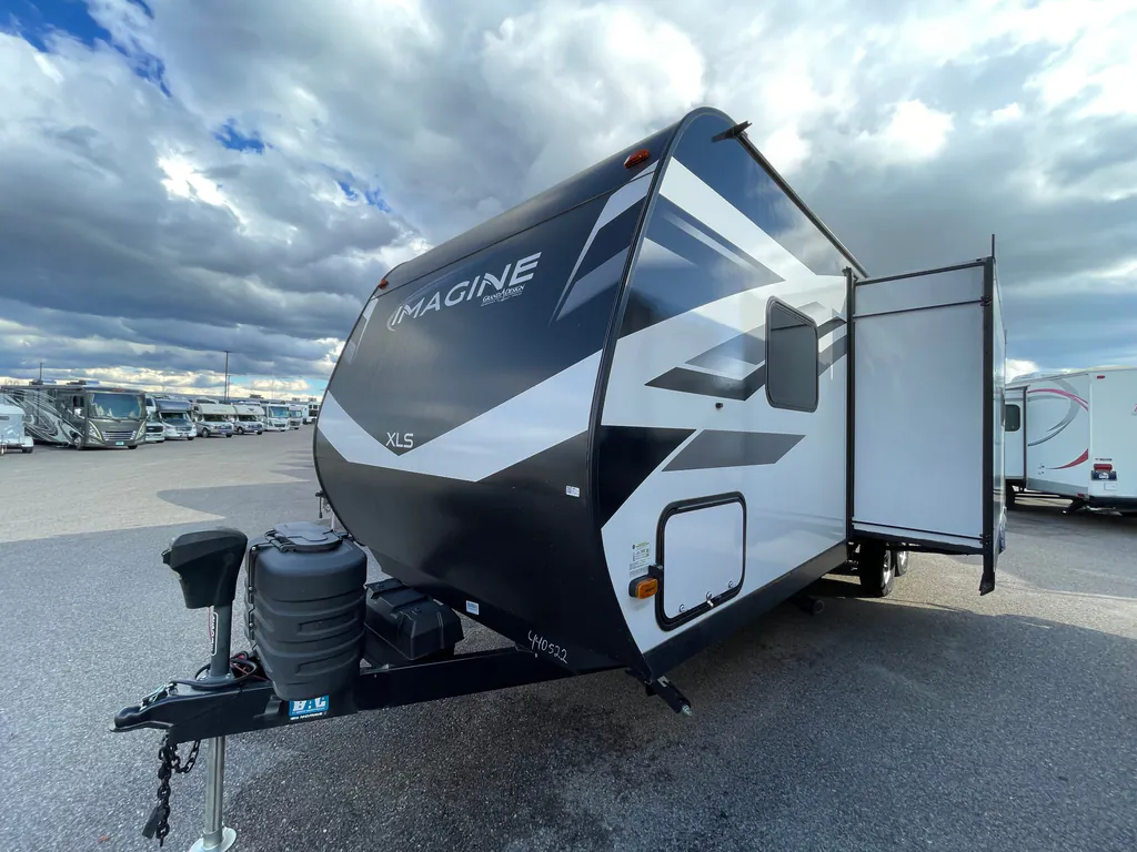 2025 Grand Design Imagine XLS 25DBE, Photos photo 9