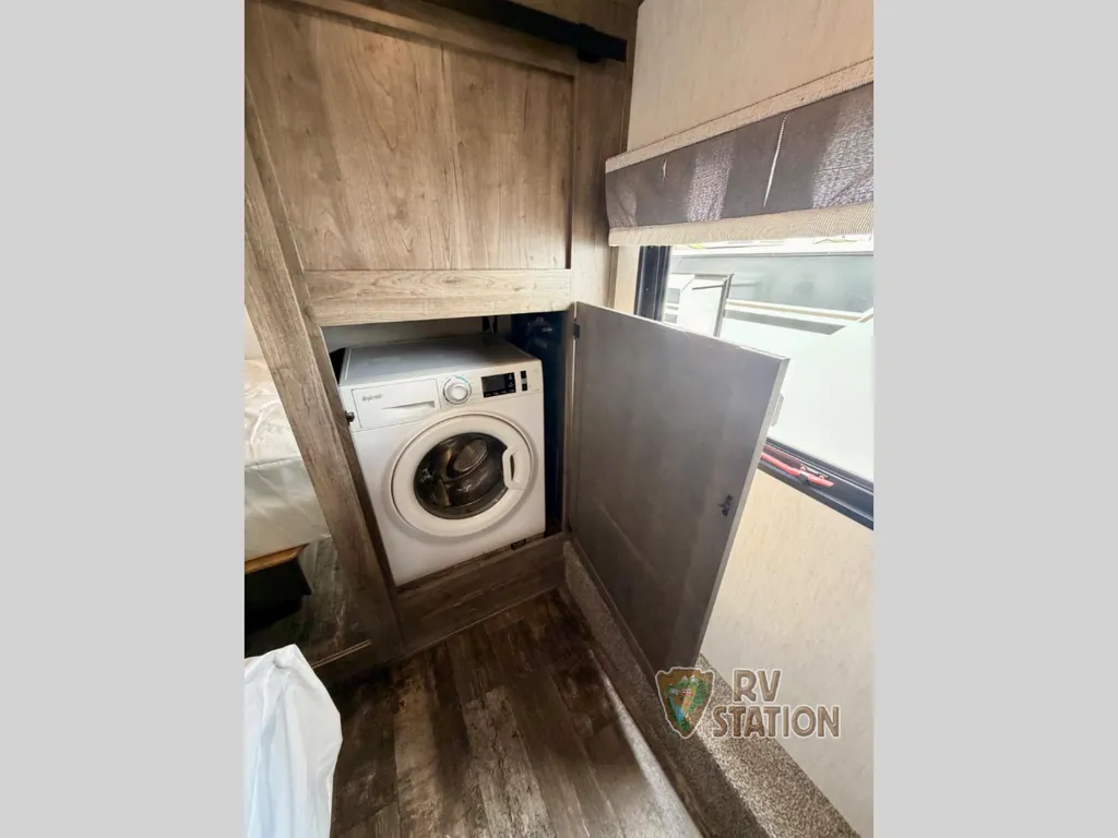 2022 Forest River Sabre 36BHQ, Photos photo 47