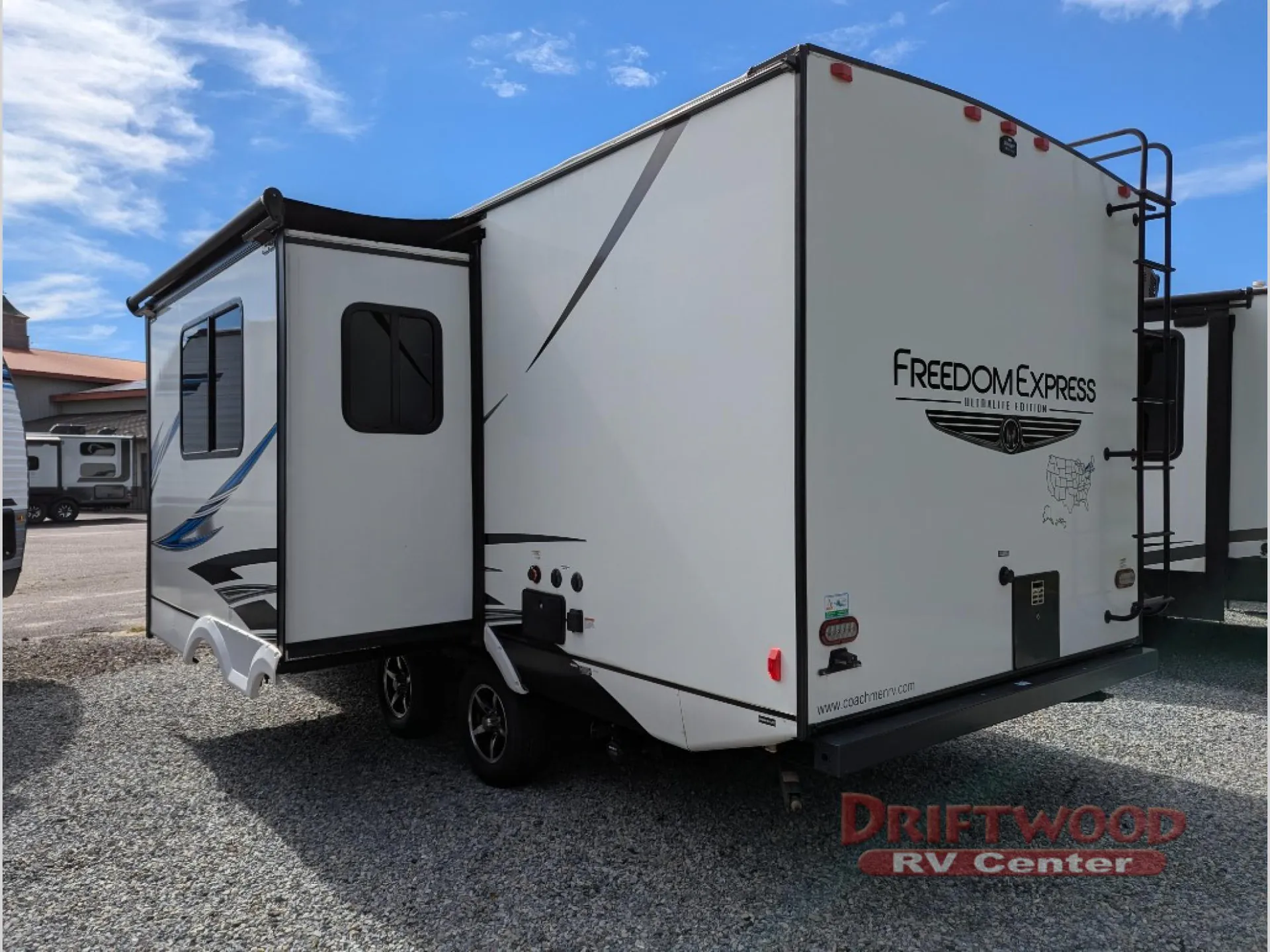 2022 Coachmen Freedom Express Ultra Lite 238BHS - Photo 4