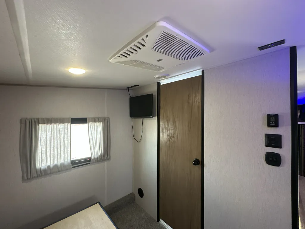 2023 Forest River Cherokee Wolf Pack 365PACK16, Photos photo 30