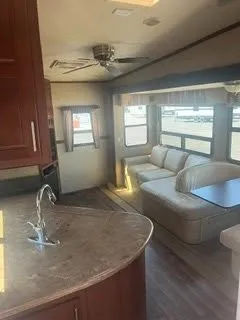 2012 Dutchmen RV Komfort 2820RL - Photo 3