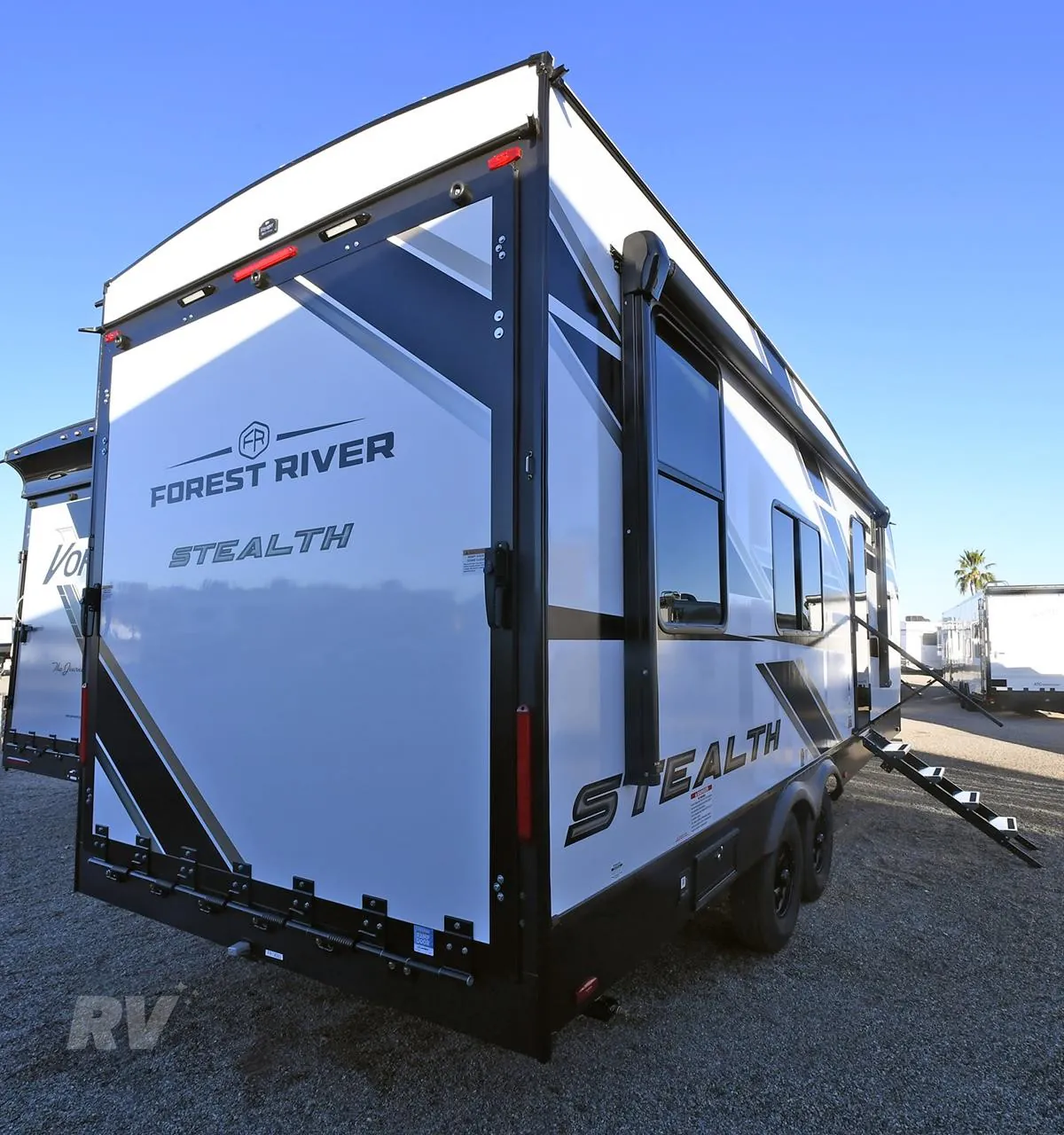 2026 Forest River Stealth 2215 — Photo 7