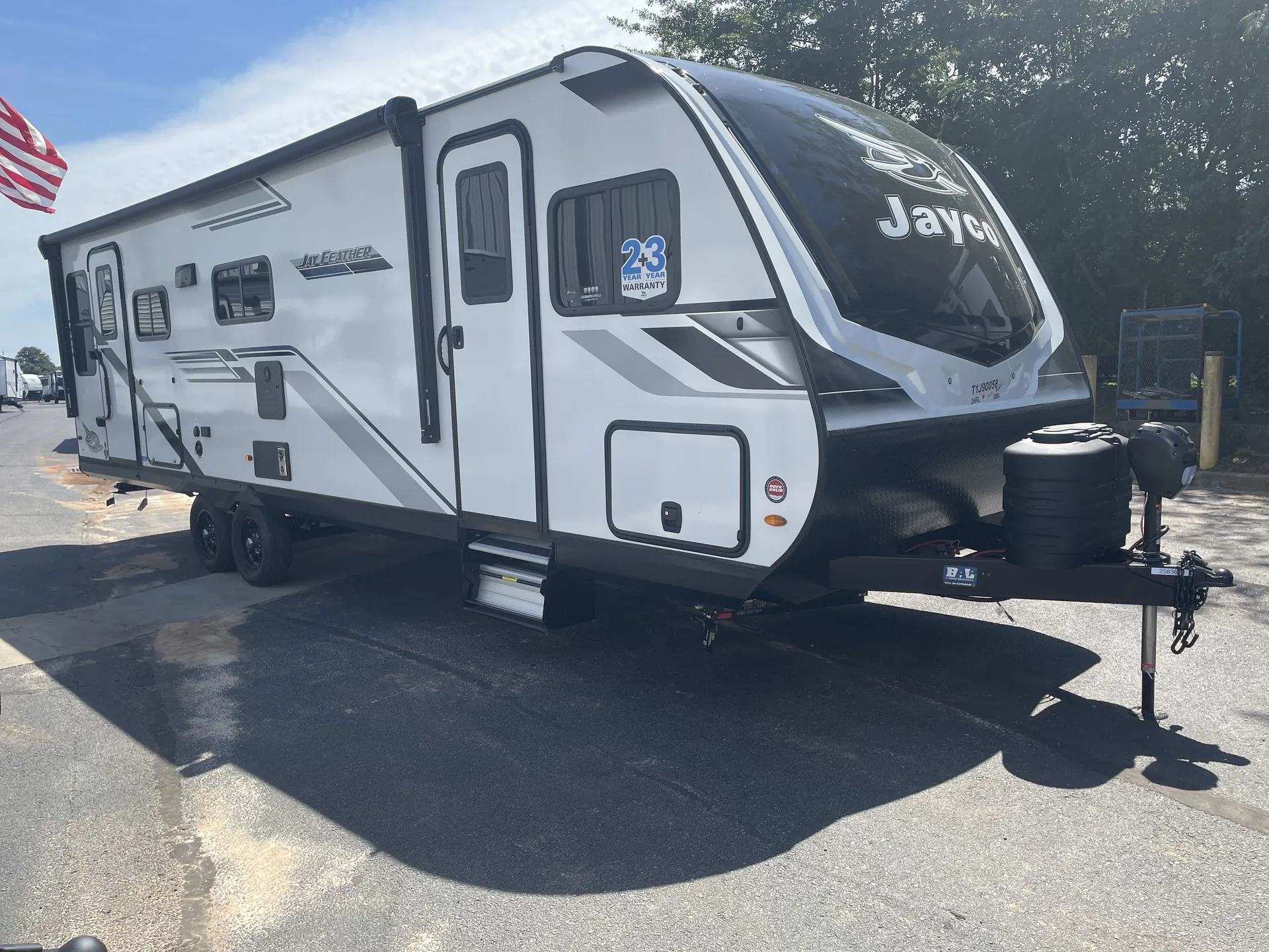 2026 Jayco Jay Feather 26RL - Photo 2