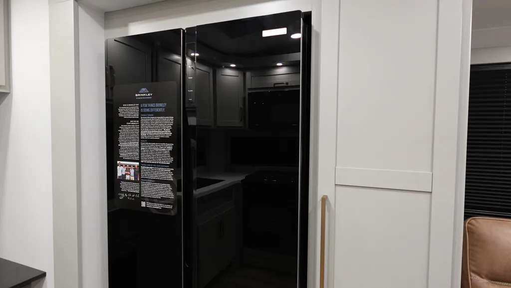 2026 Brinkley Model Z 2680, Photos photo 28