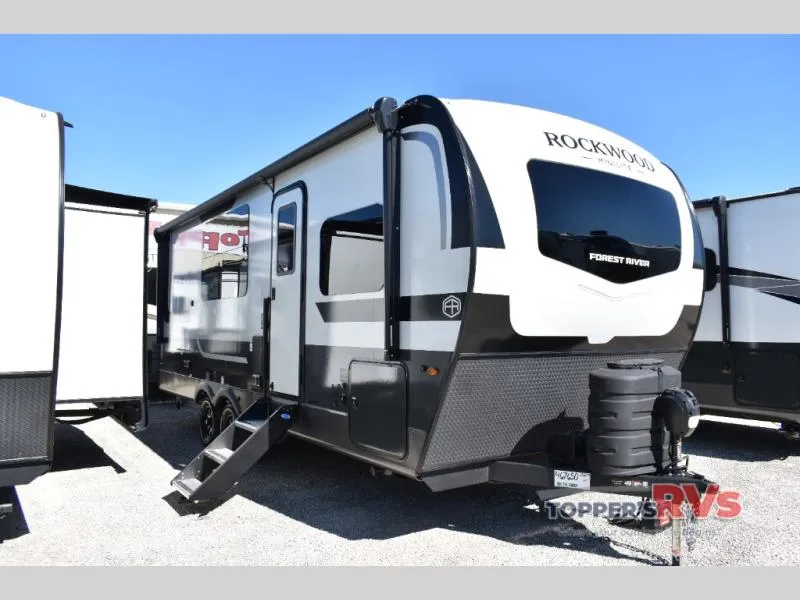 2026 Forest River Rockwood Mini Lite 2522FB - Photo 2