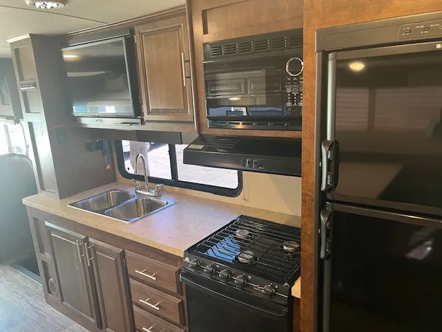 2016 Forest River FR3 30DS, Photos photo 7