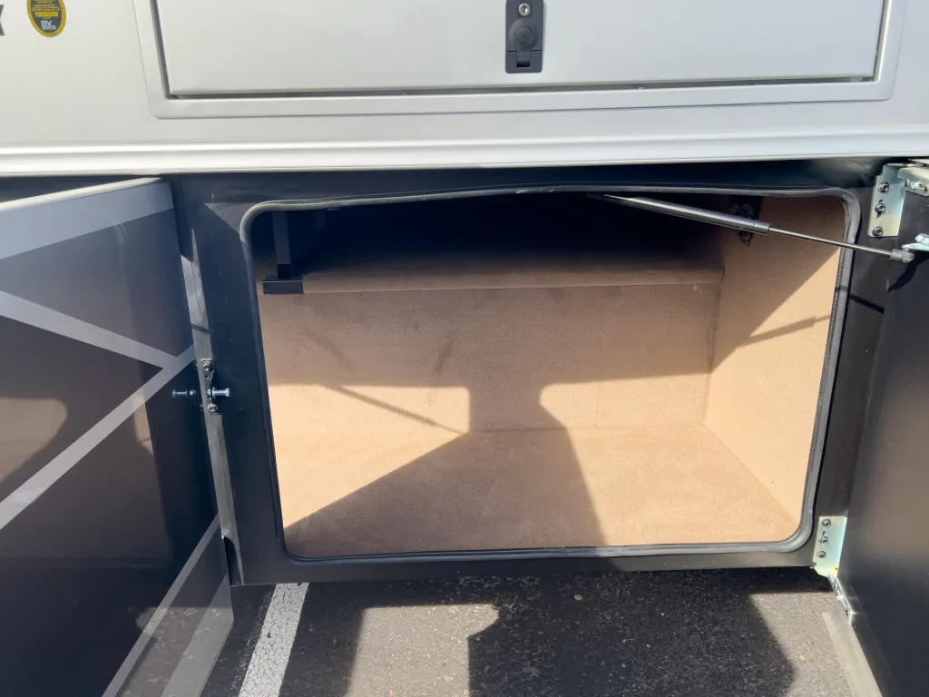 2026 Entegra Coach Accolade 37K, Photos photo 28