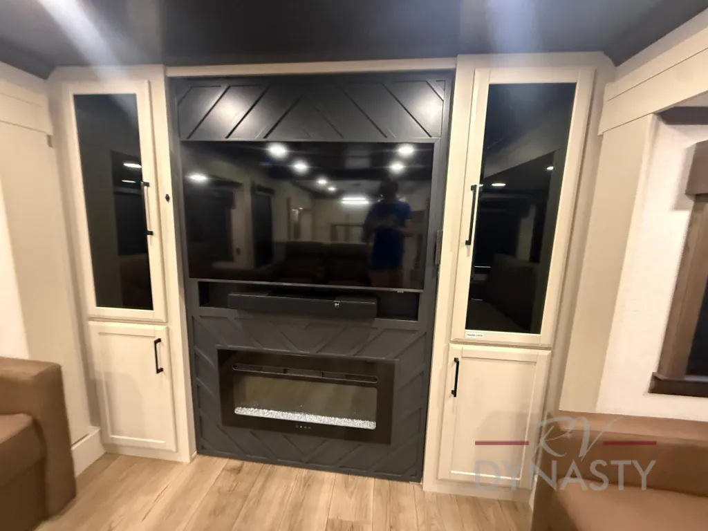 2025 Forest River RiverStone 425FO, Photos photo 43